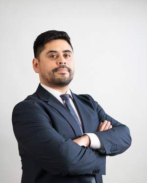 Erik Velásquez